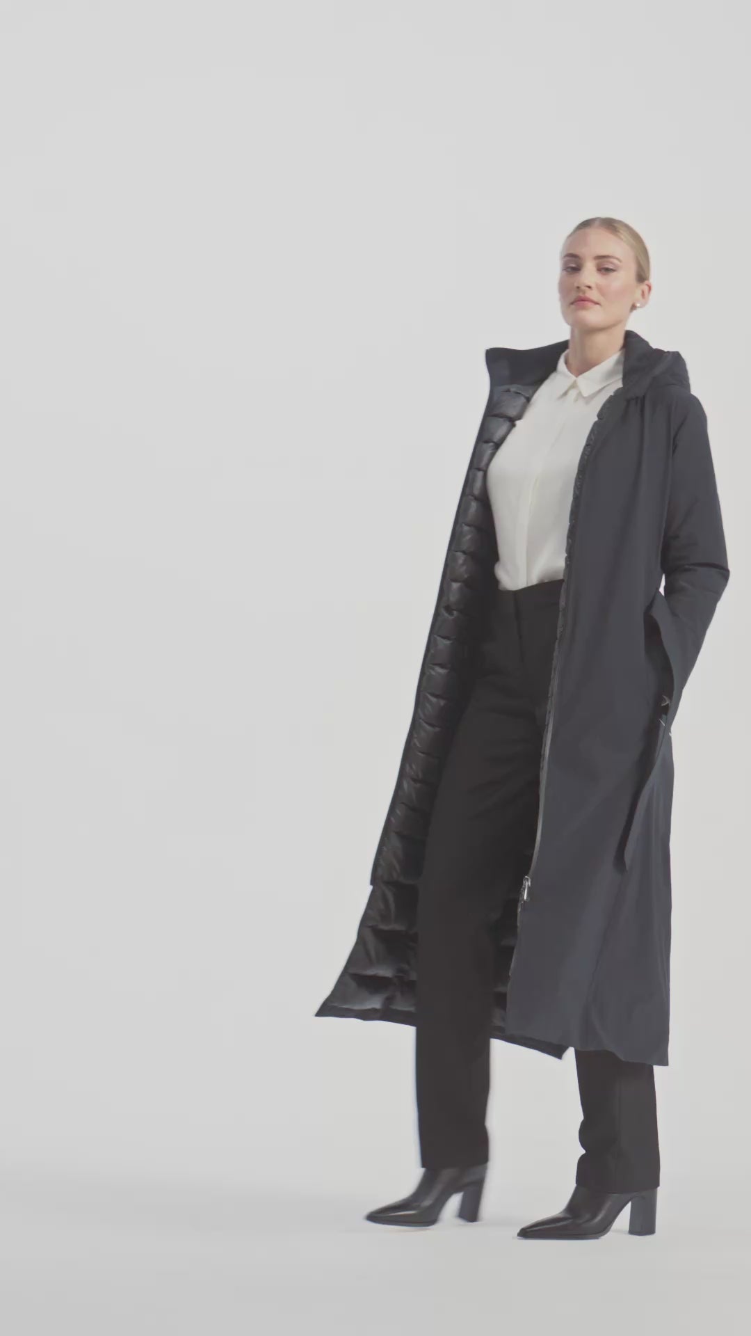 Valkyria Down Coat Black