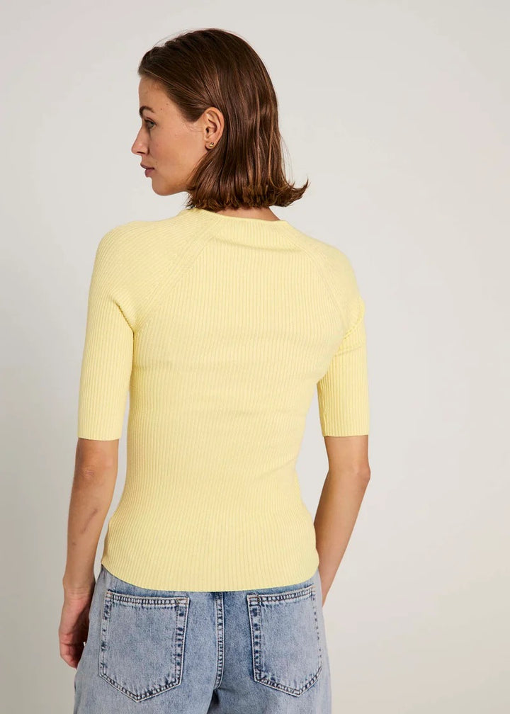 Sherry knit tee  Light Yellow