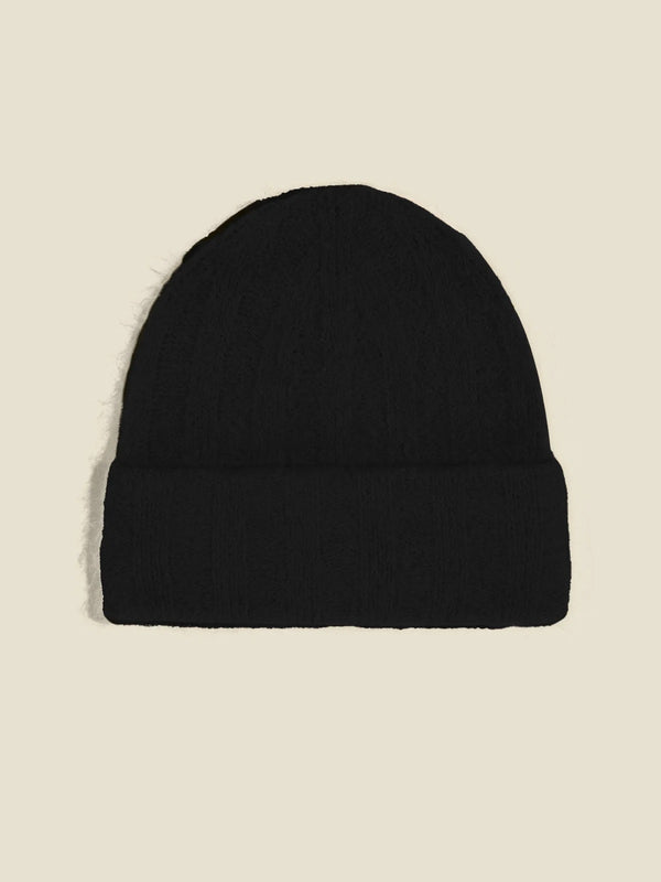 ERICA FLUFFY BEANIE  Black