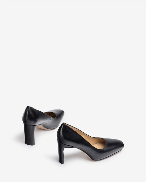 WABA_F22_VU  Black
