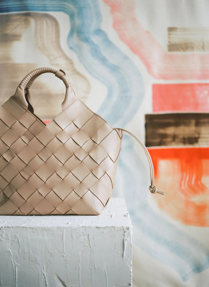 MISU L  Simply Taupe