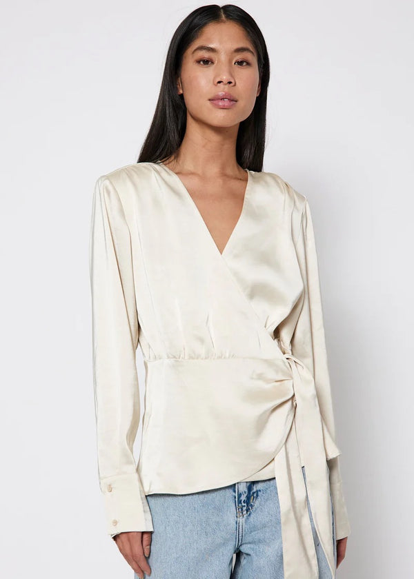 Gili wrap top  Champagne